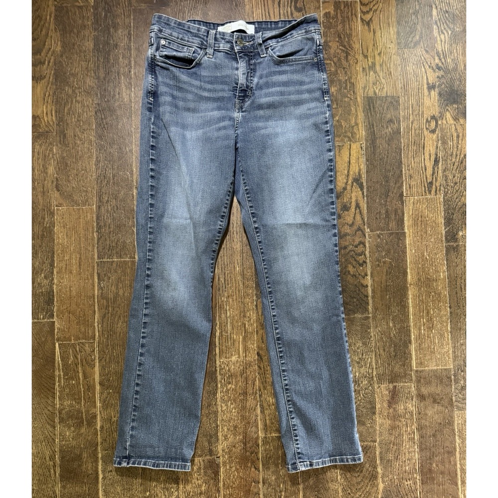Levi Signature Gold Jeans Womens 8S (W28xW27) Totally Shaping Straight Blue